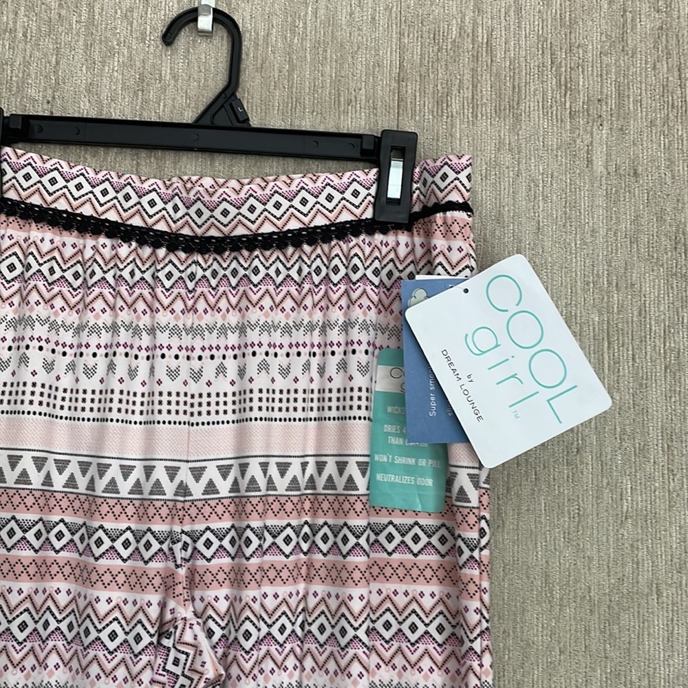 NWT!!! Pink pajama/lounge pants - Picture 2 of 3